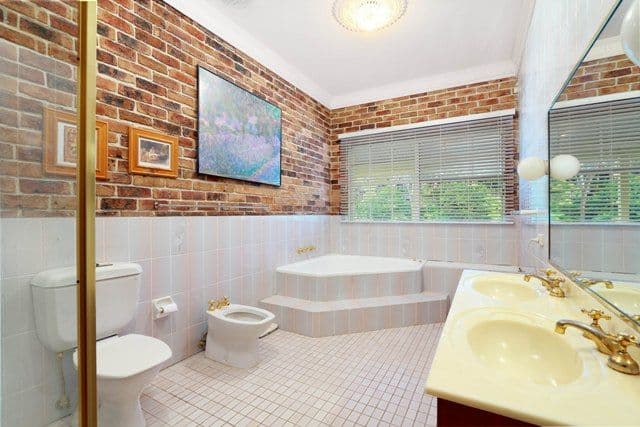13 Kathleen Avenue, CASTLE HILL NSW 2154, Castle Hill - Thumbnail 4