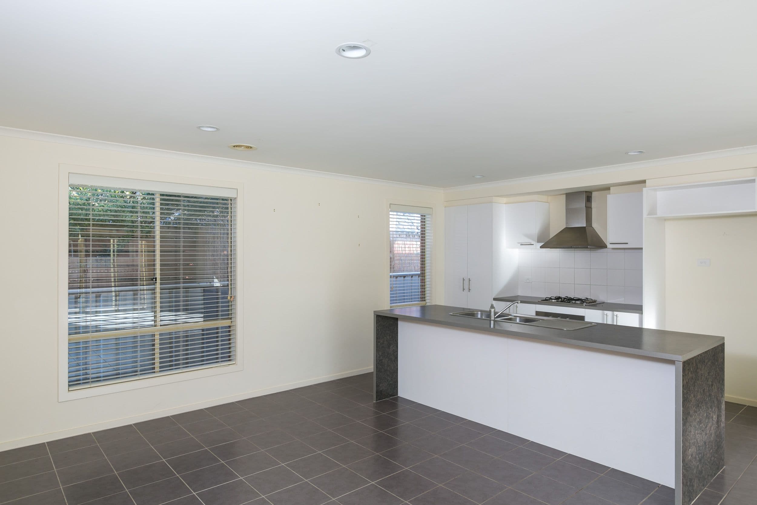 2 Gardenview Court, Epsom VIC 3551, Epsom - Thumbnail 4