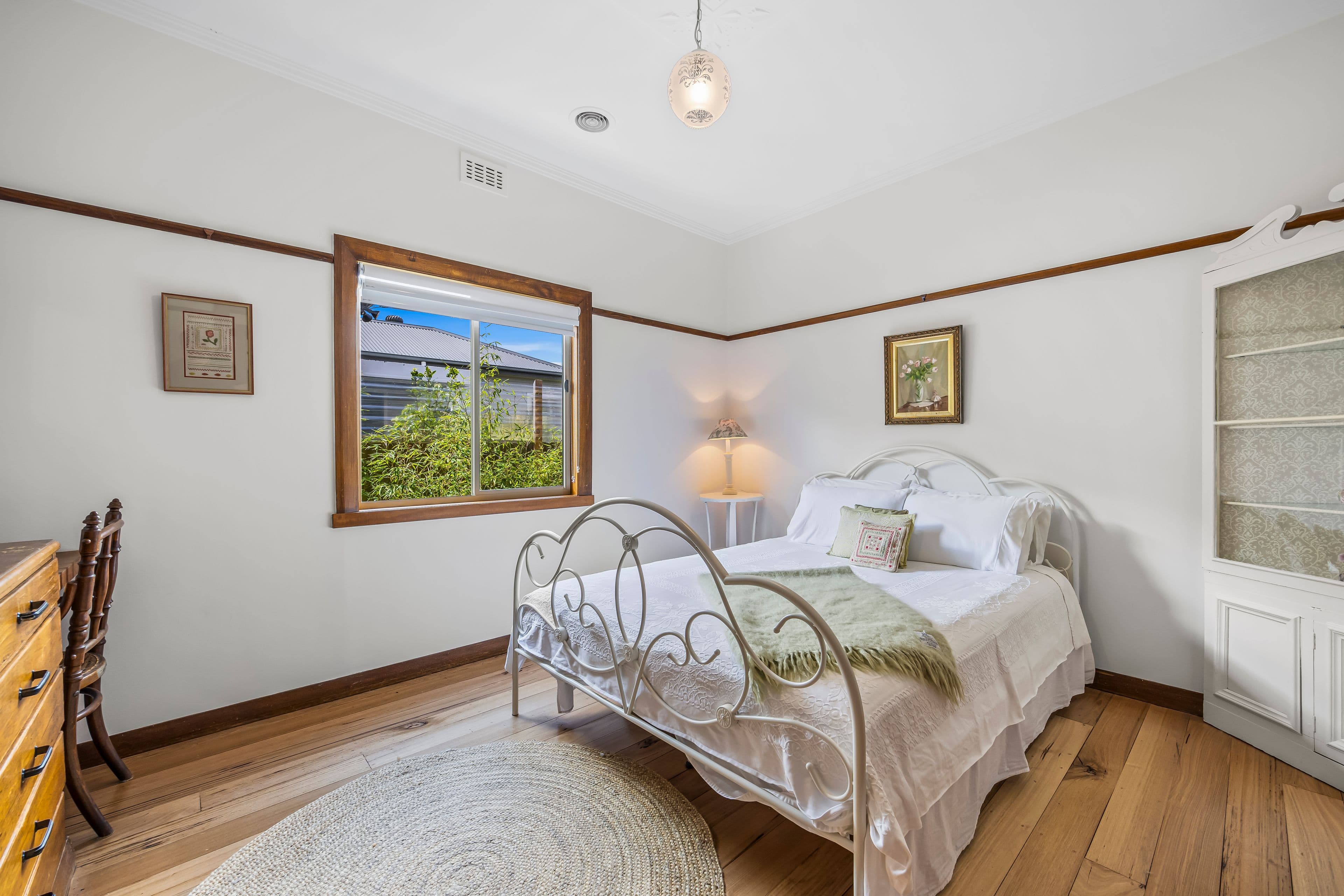 25 Napier Street, Black Hill VIC 3350, Black Hill - Thumbnail 4