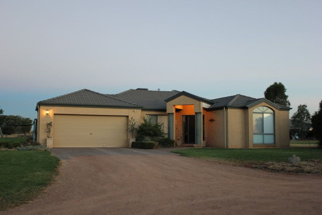 3 Rosella Street, Temora NSW 2666, Temora - Image 1