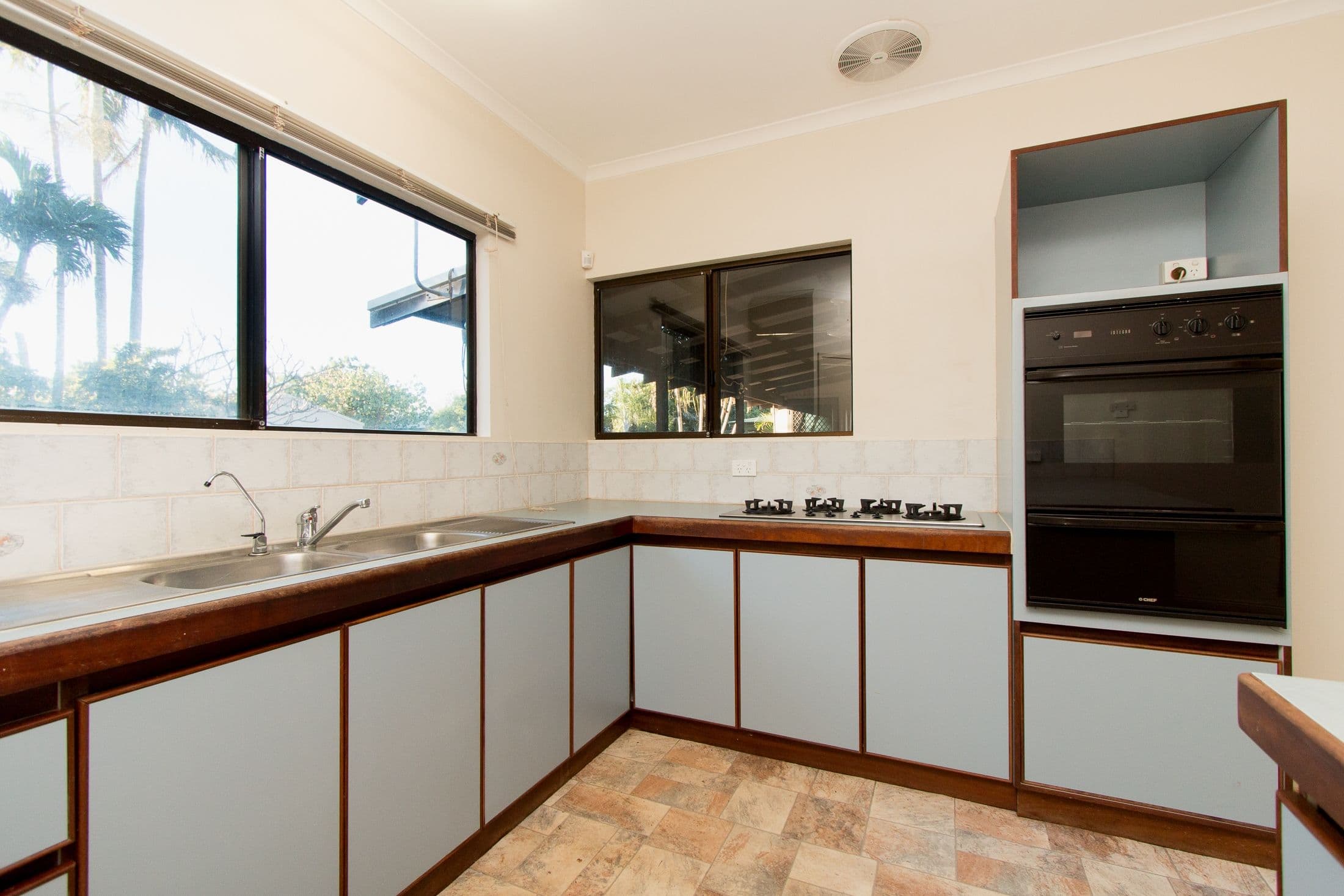 7 Woods Drive, Cable Beach WA 6726, Cable Beach - Thumbnail 2
