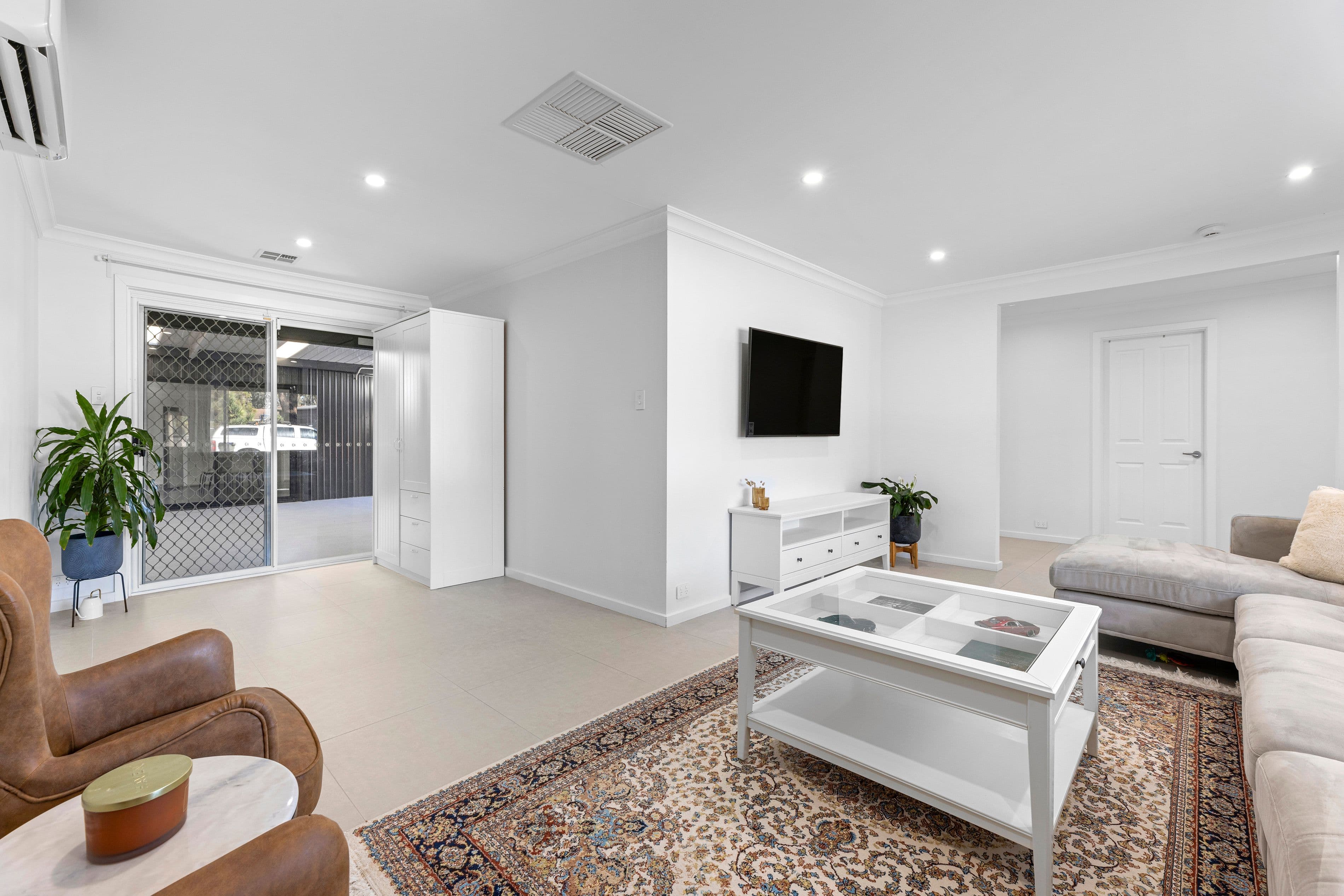 16 Japonica, Crescent, Parafield Gardens SA 5107, Parafield Gardens - Thumbnail 5