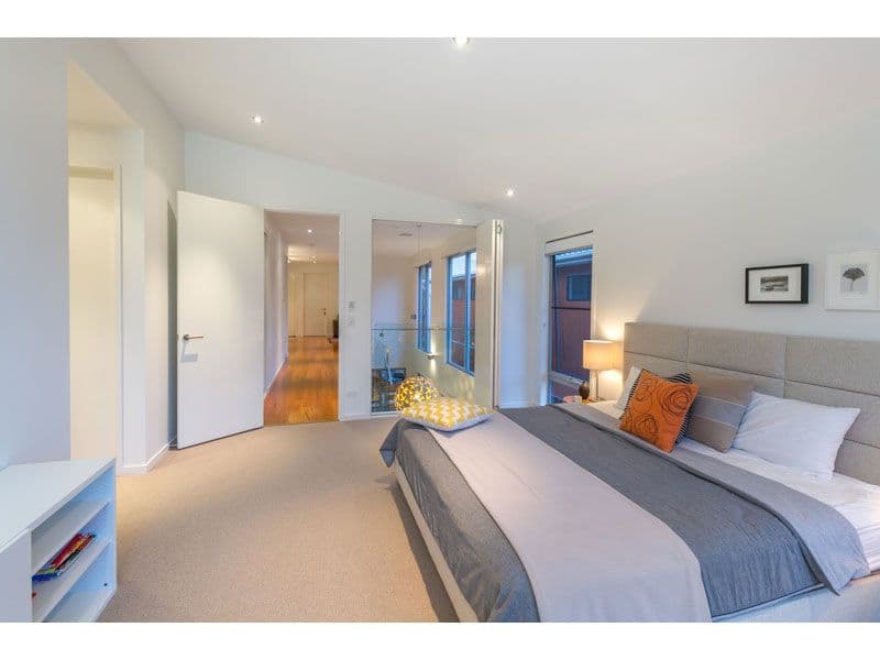 32 David Avenue, Bardon QLD 4065, Bardon - Thumbnail 8
