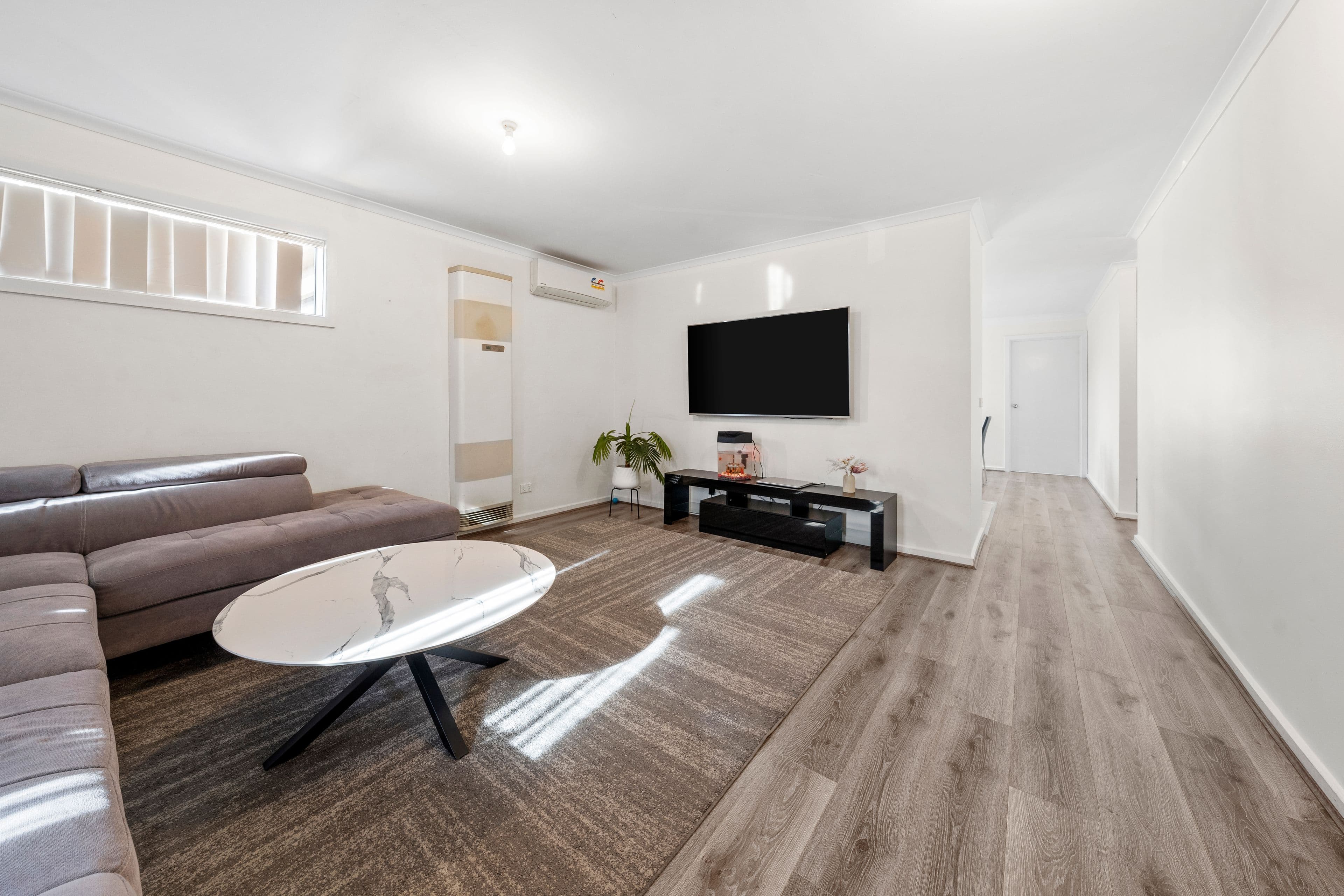 4 Austin Place, Melton South VIC 3338, Melton South - Thumbnail 6