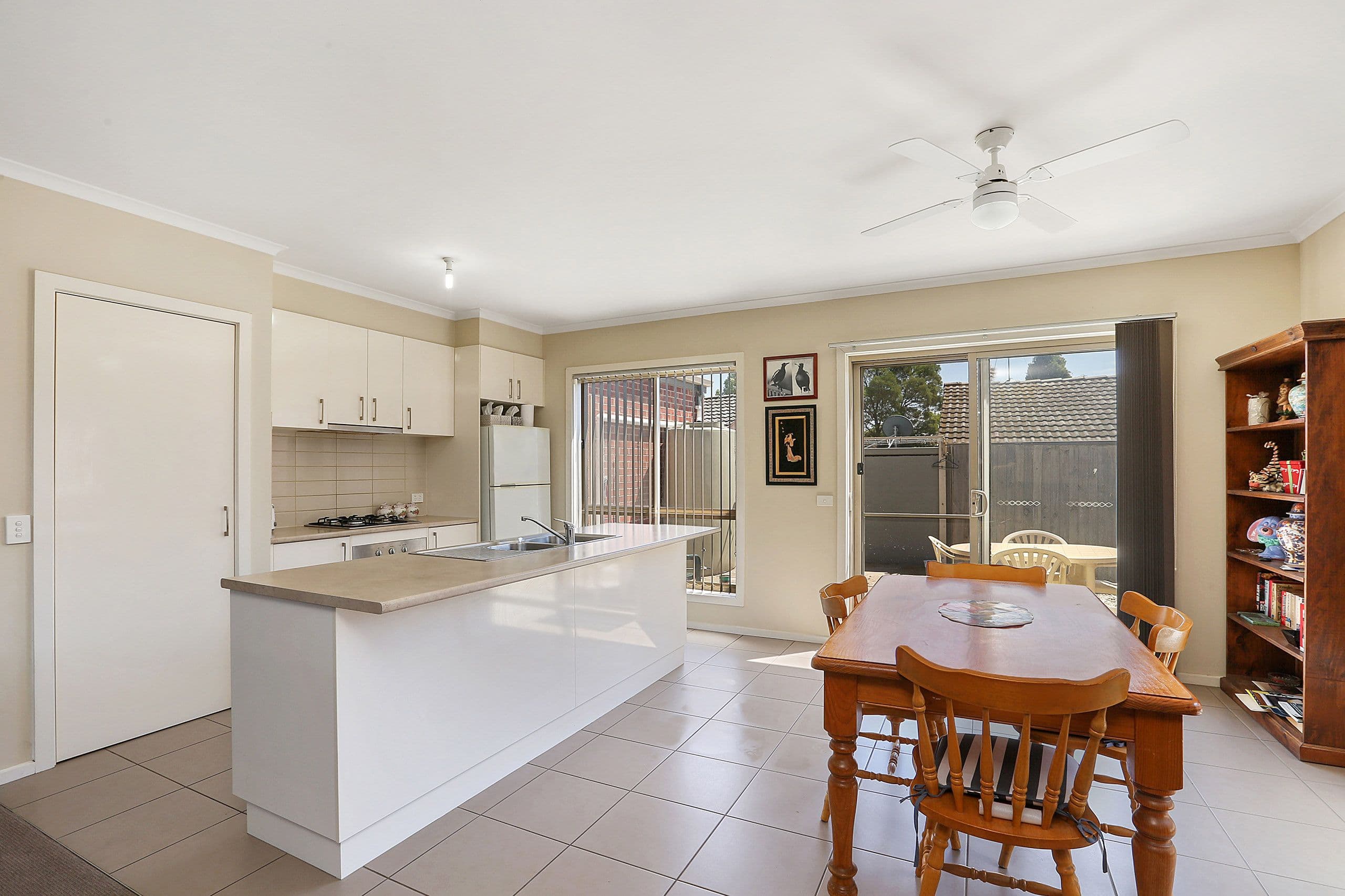 8 Talpa Crescent, Corio VIC 3214, Corio - Thumbnail 2