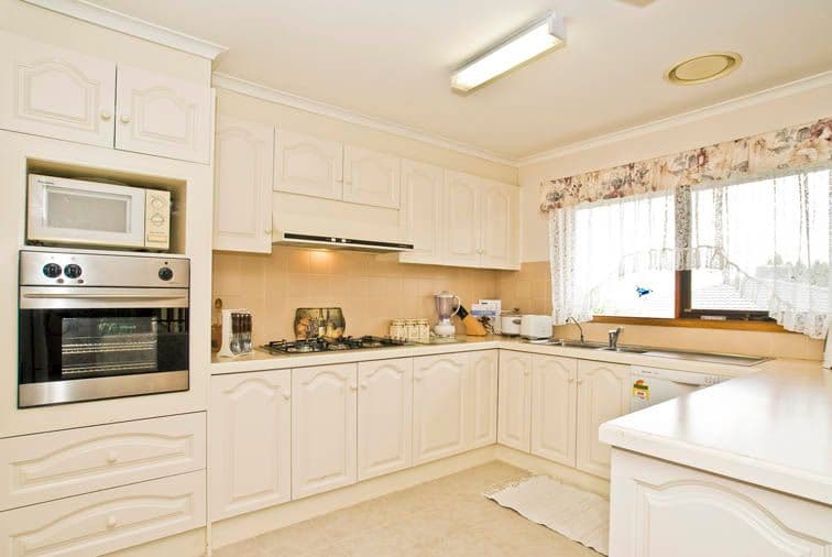 137 Harold Street, WANTIRNA SOUTH VIC 3152, Wantirna South - Thumbnail 4
