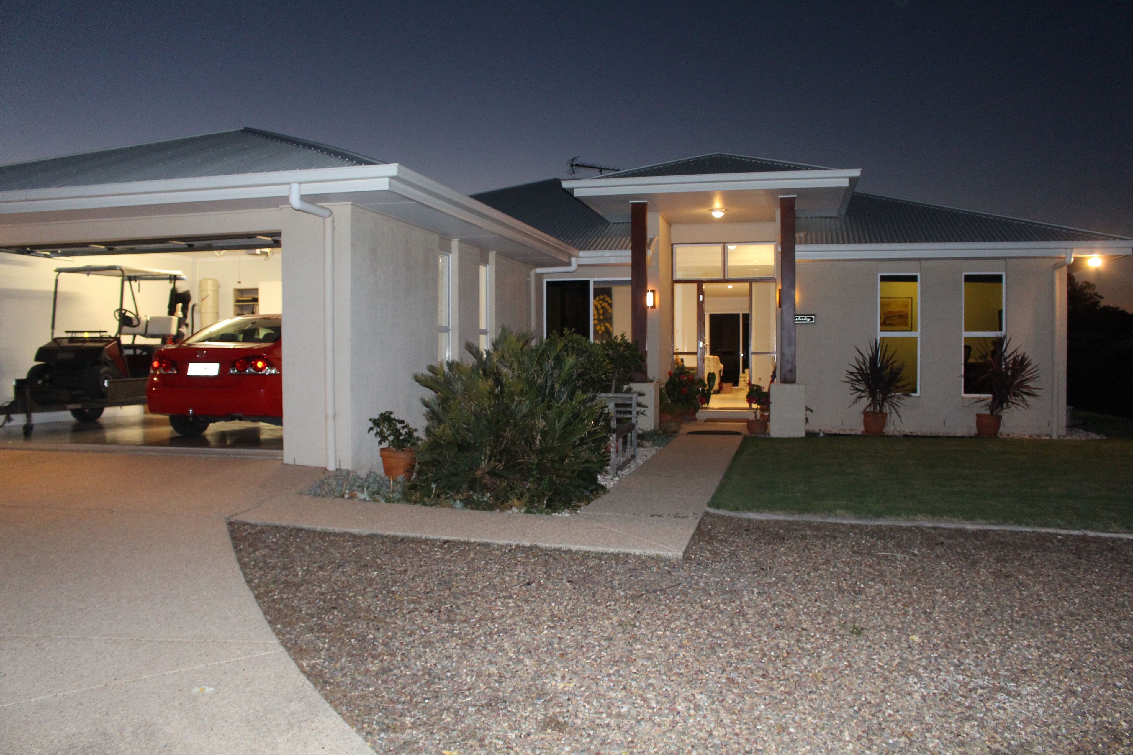 4 Archer Court, Southside QLD 4570, Southside - Thumbnail 3