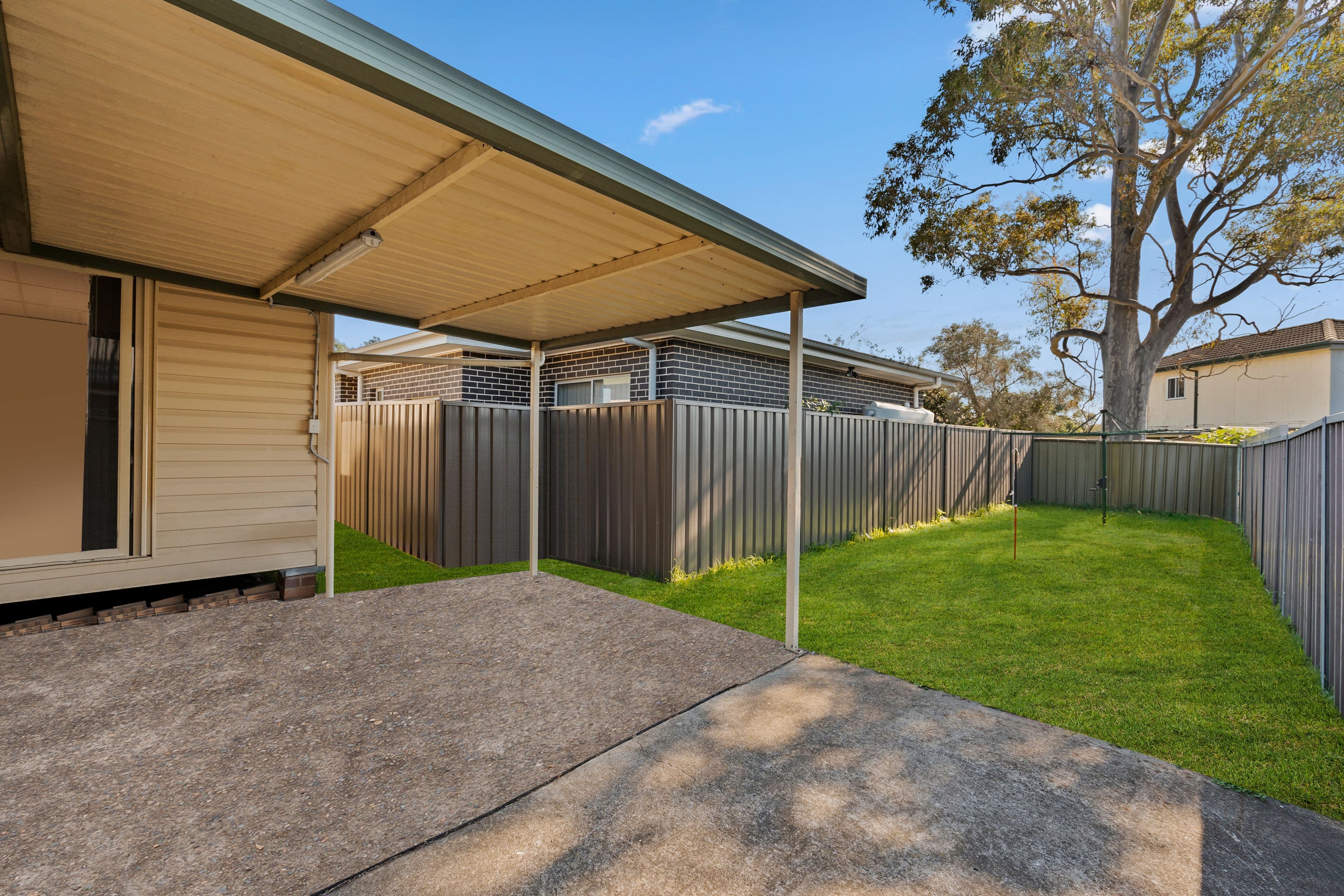 2 Megan Avenue, Smithfield NSW 2164, Smithfield - Thumbnail 7