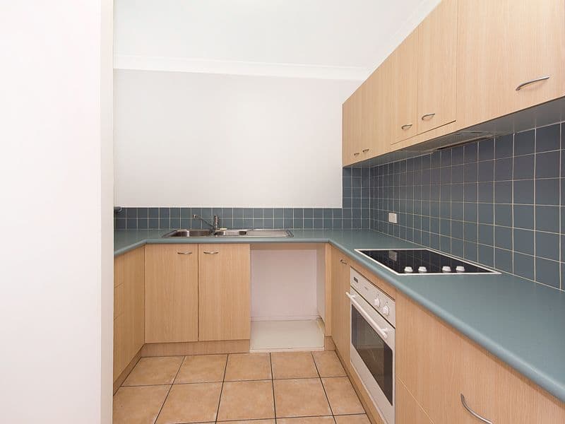 26 Avoca Street, YERONGA QLD 4104, Yeronga - Thumbnail 2