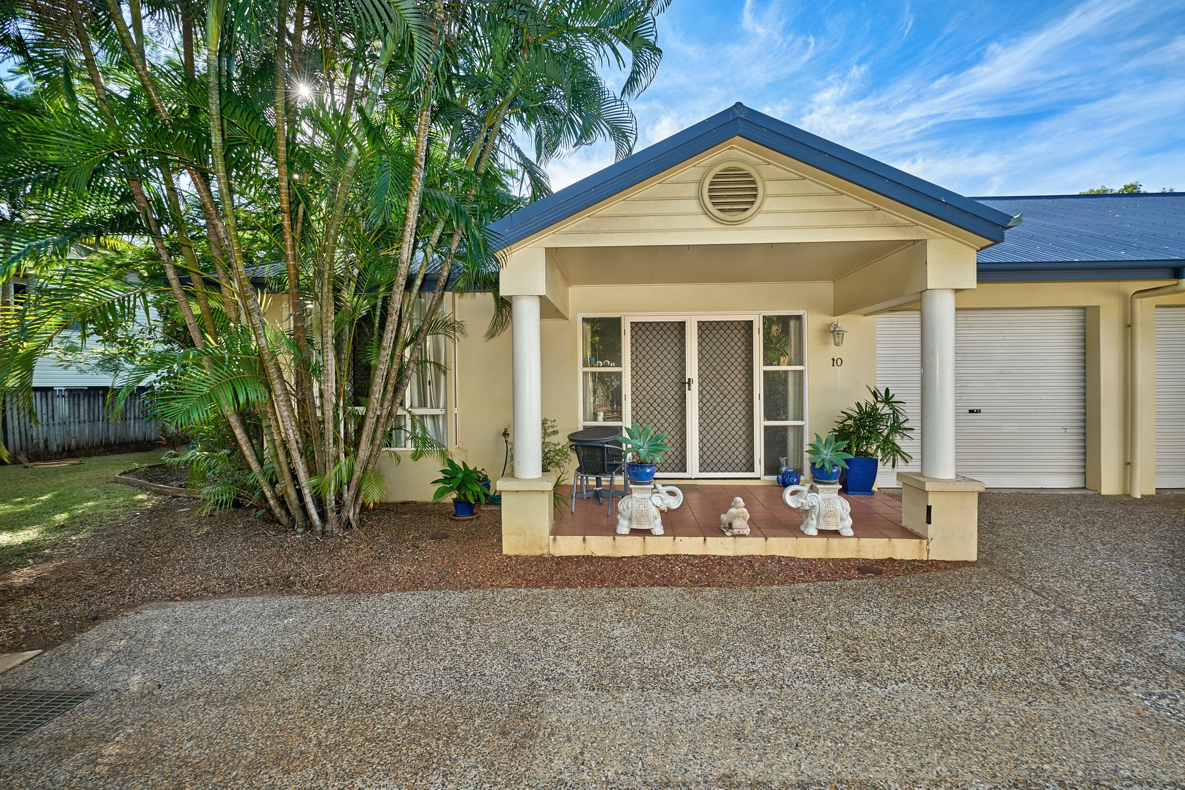 4-10 Hedley Close, Redlynch QLD 4870, Redlynch - Image 1