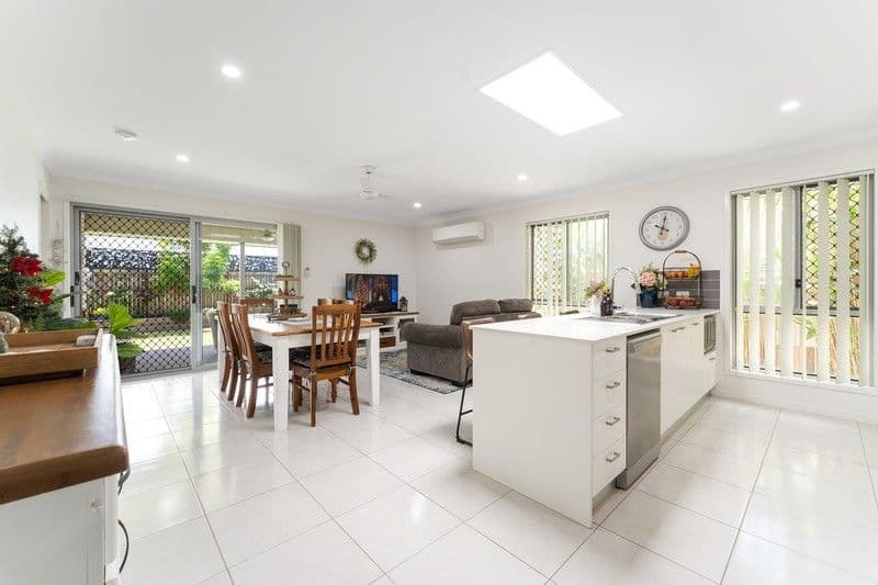 10 Killara Boulevard, Logan Reserve QLD 4133, Logan Reserve - Thumbnail 2