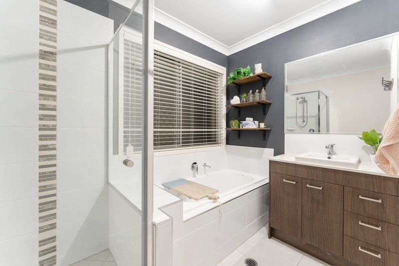 10 Killara Boulevard, Logan Reserve QLD 4133, Logan Reserve - Thumbnail 5