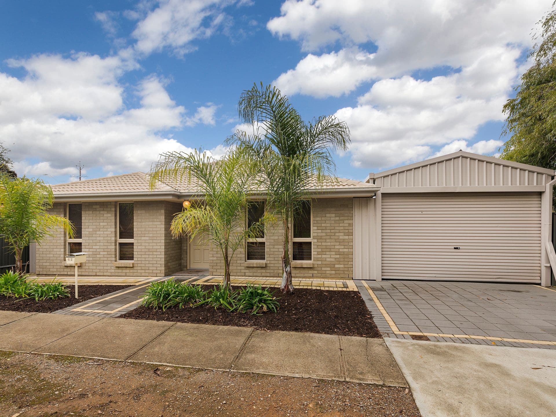 42 Seaview Road, Morphett Vale SA 5162, Morphett Vale - Thumbnail 2
