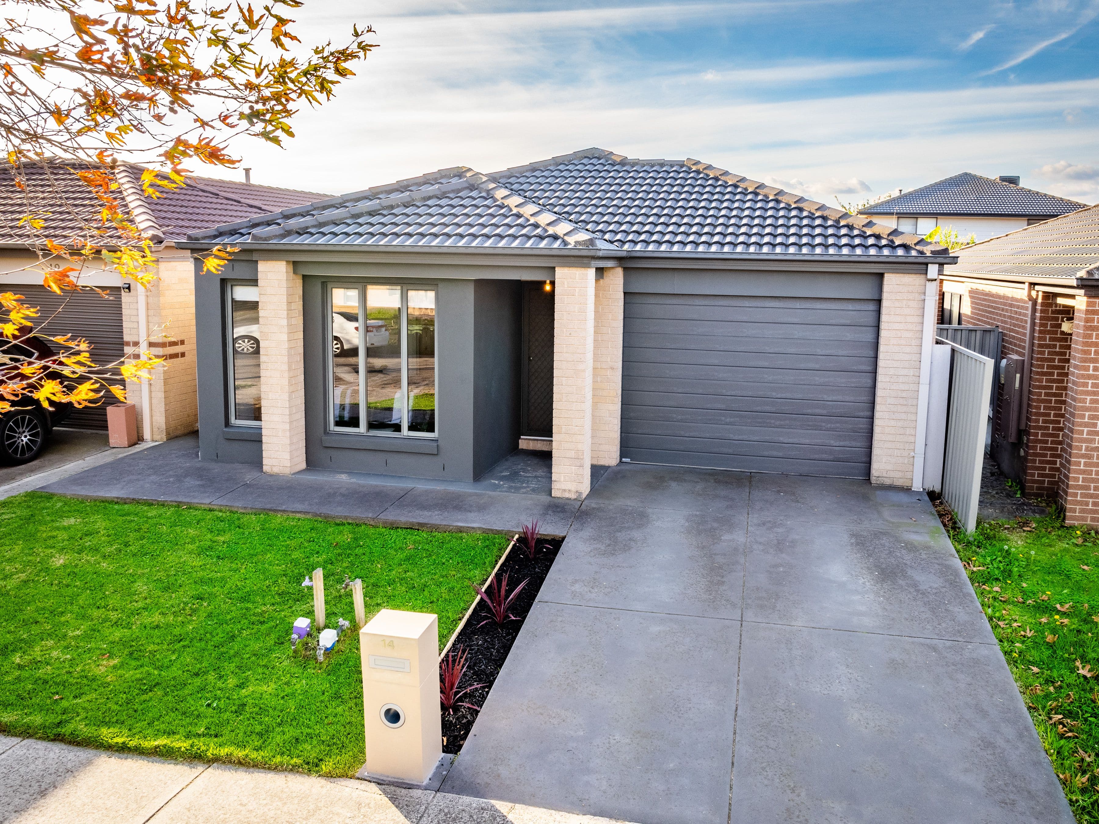 14 Beagle Street, Cranbourne East VIC 3977, Cranbourne East - Thumbnail 2