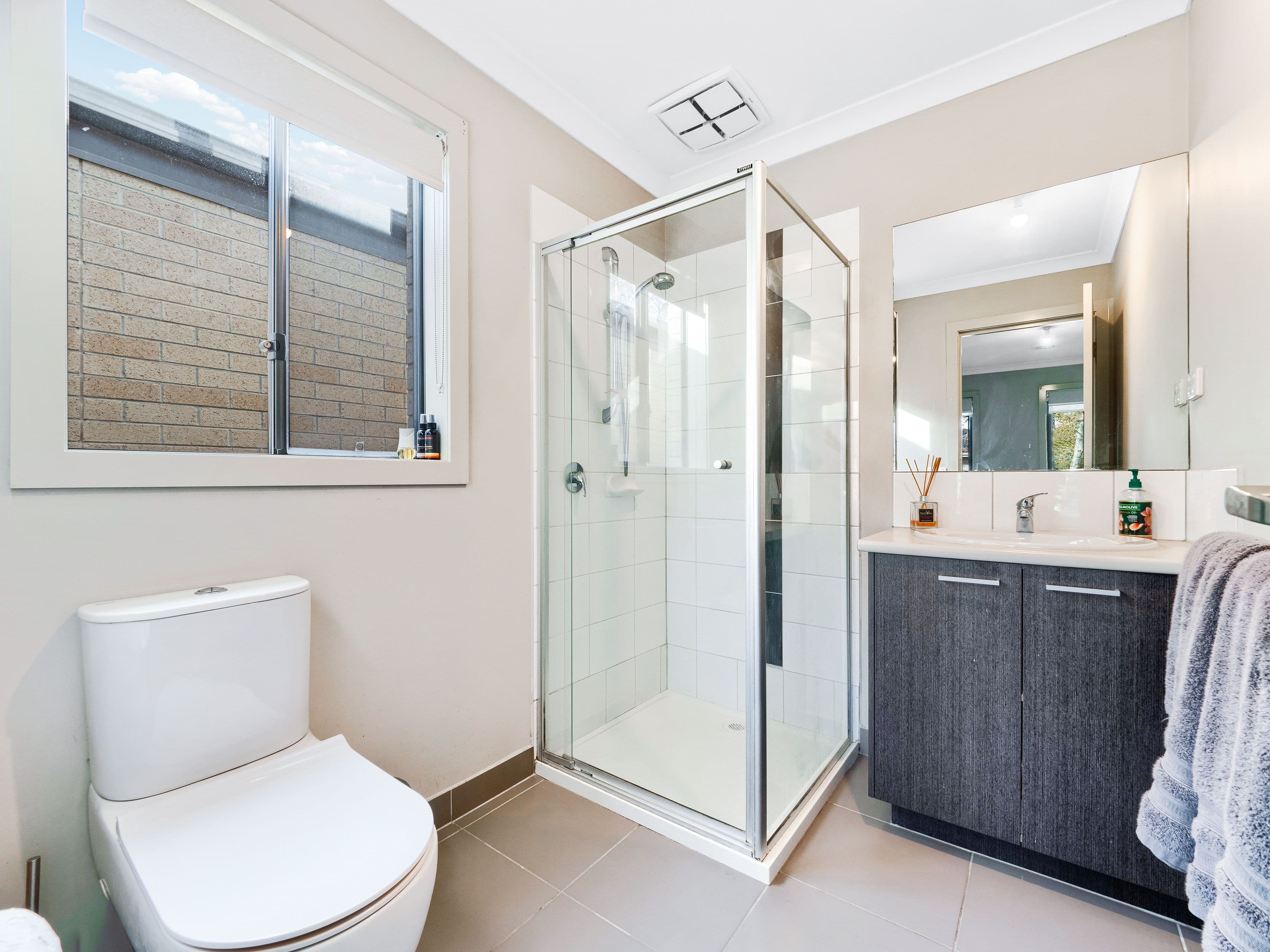 14 Beagle Street, Cranbourne East VIC 3977, Cranbourne East - Thumbnail 4