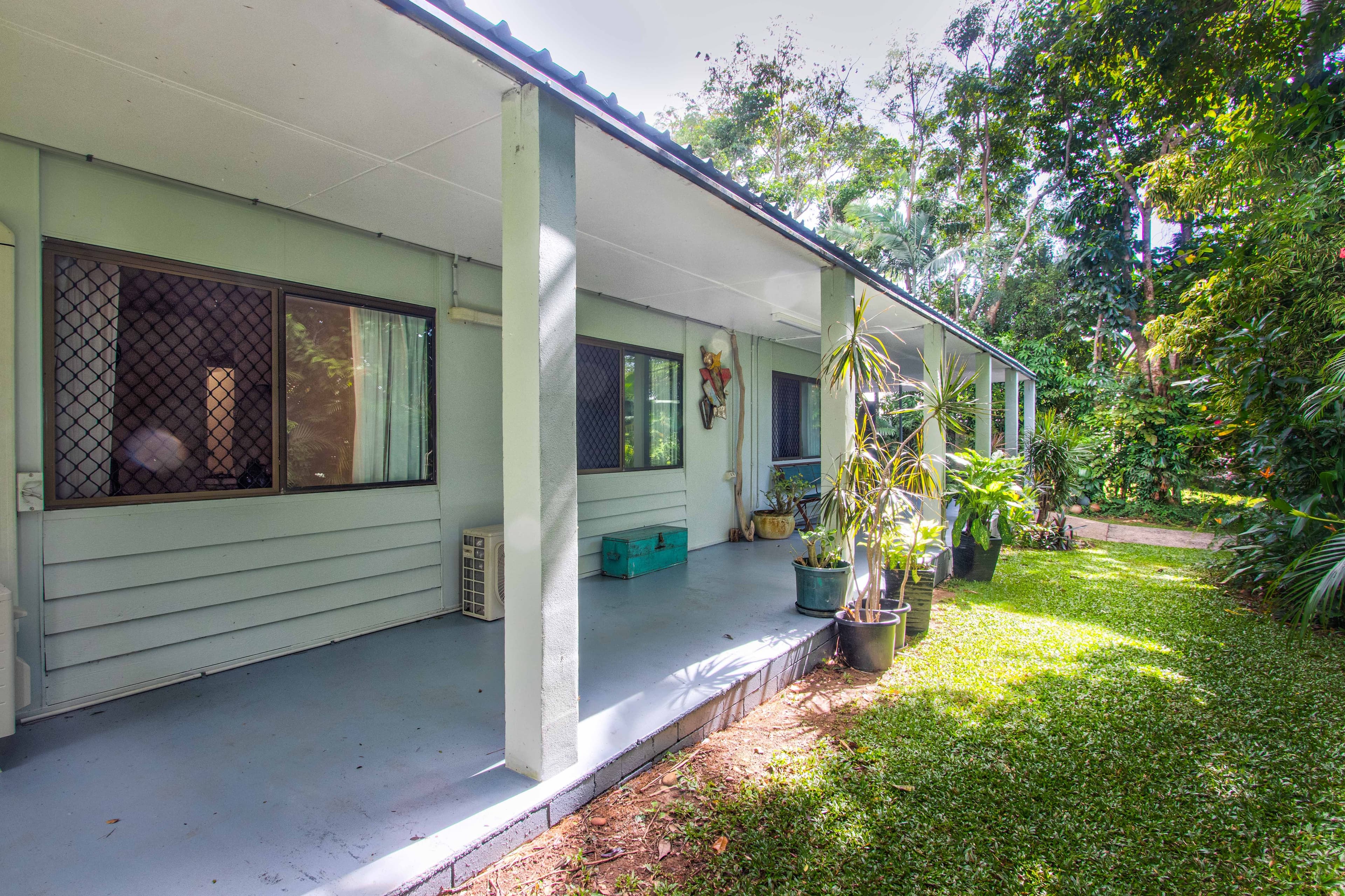 19 Pioneer Street, Bingil Bay QLD 4852, Bingil Bay - Thumbnail 5