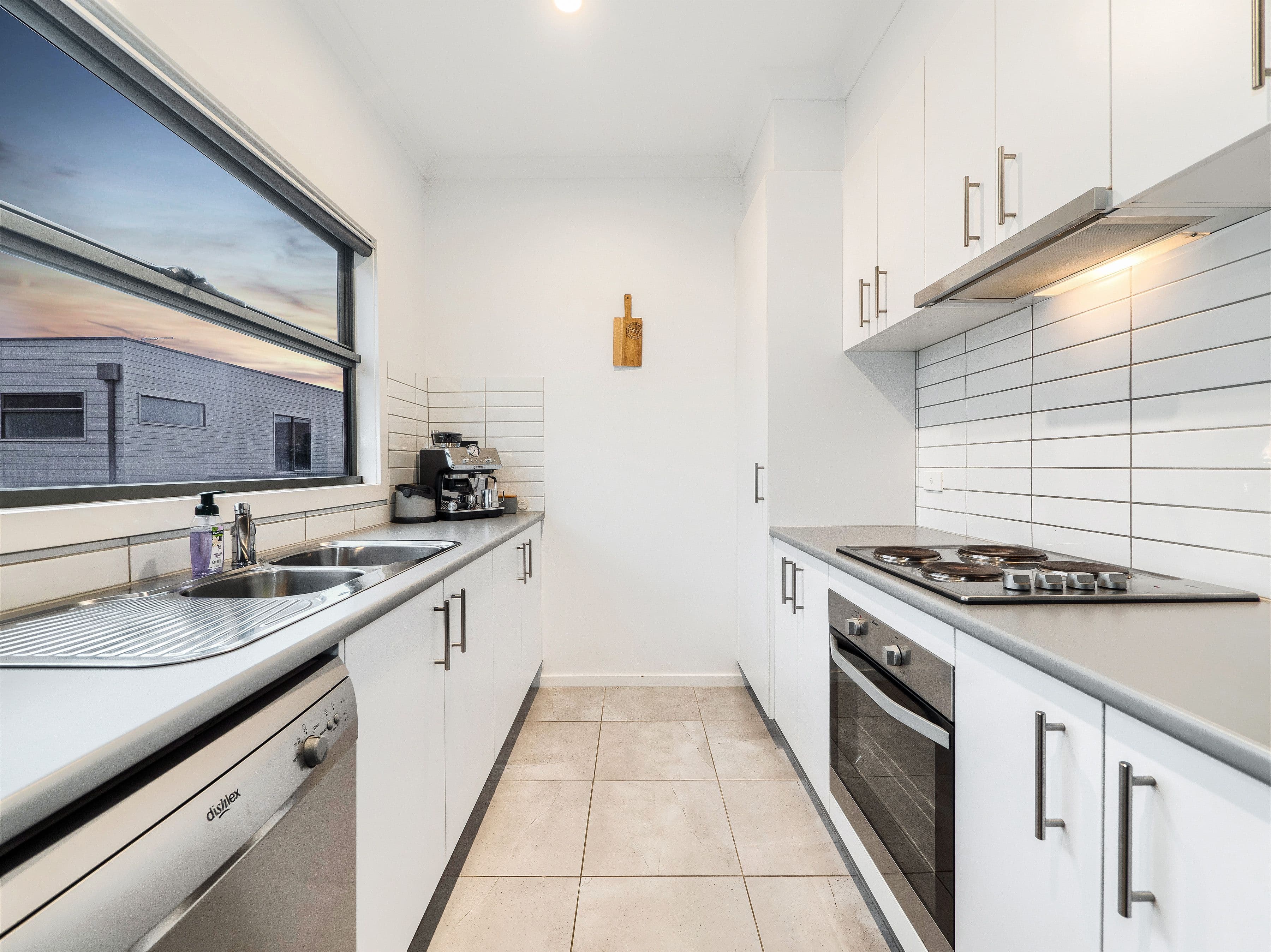 20 Grandvista Crescent, Cranbourne West VIC 3977, Cranbourne West - Thumbnail 3