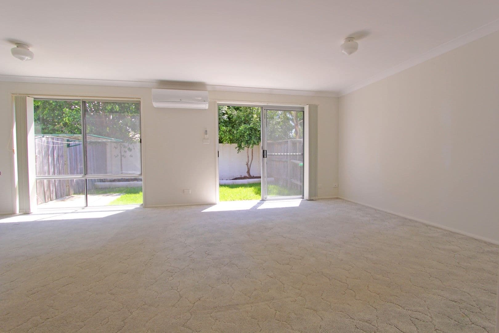 27 Aurora Place, Bateau Bay NSW 2261, Bateau Bay - Thumbnail 4