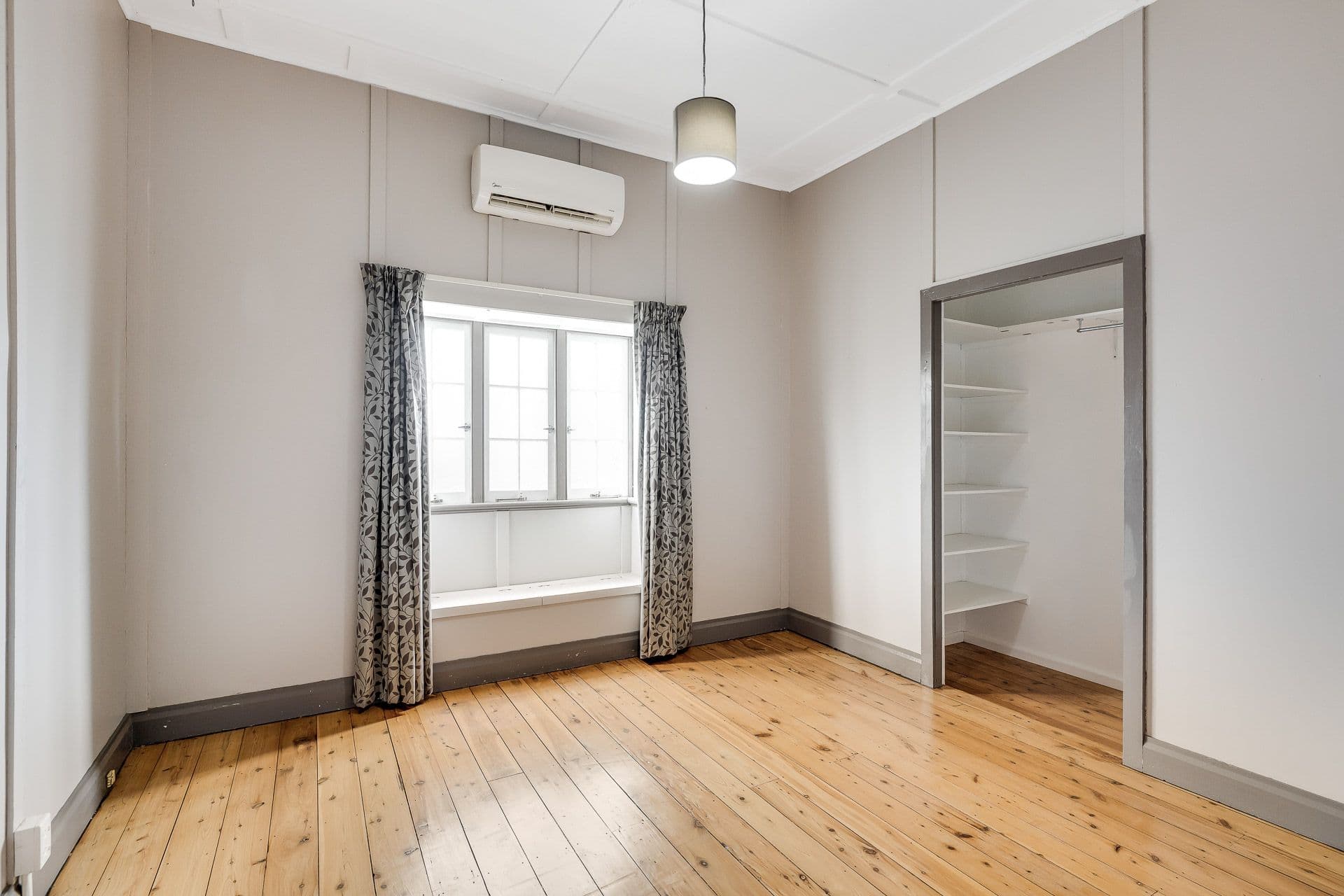 54 Weetwood Street, Newtown QLD 4350, Newtown - Thumbnail 6
