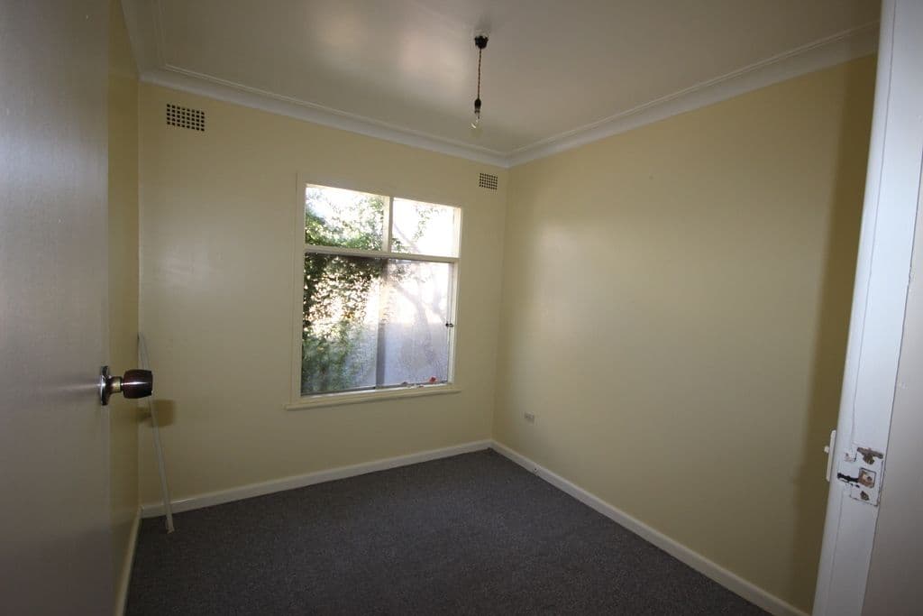 376 Armidale Road, Tamworth NSW 2340, East Tamworth - Thumbnail 4