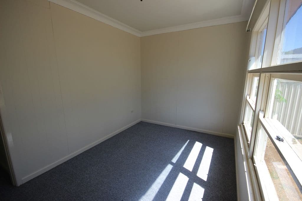 376 Armidale Road, Tamworth NSW 2340, East Tamworth - Thumbnail 5