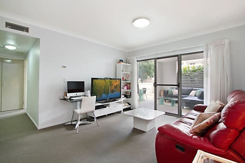 29 Alpha Street, TARINGA QLD 4068, Taringa - Thumbnail 2