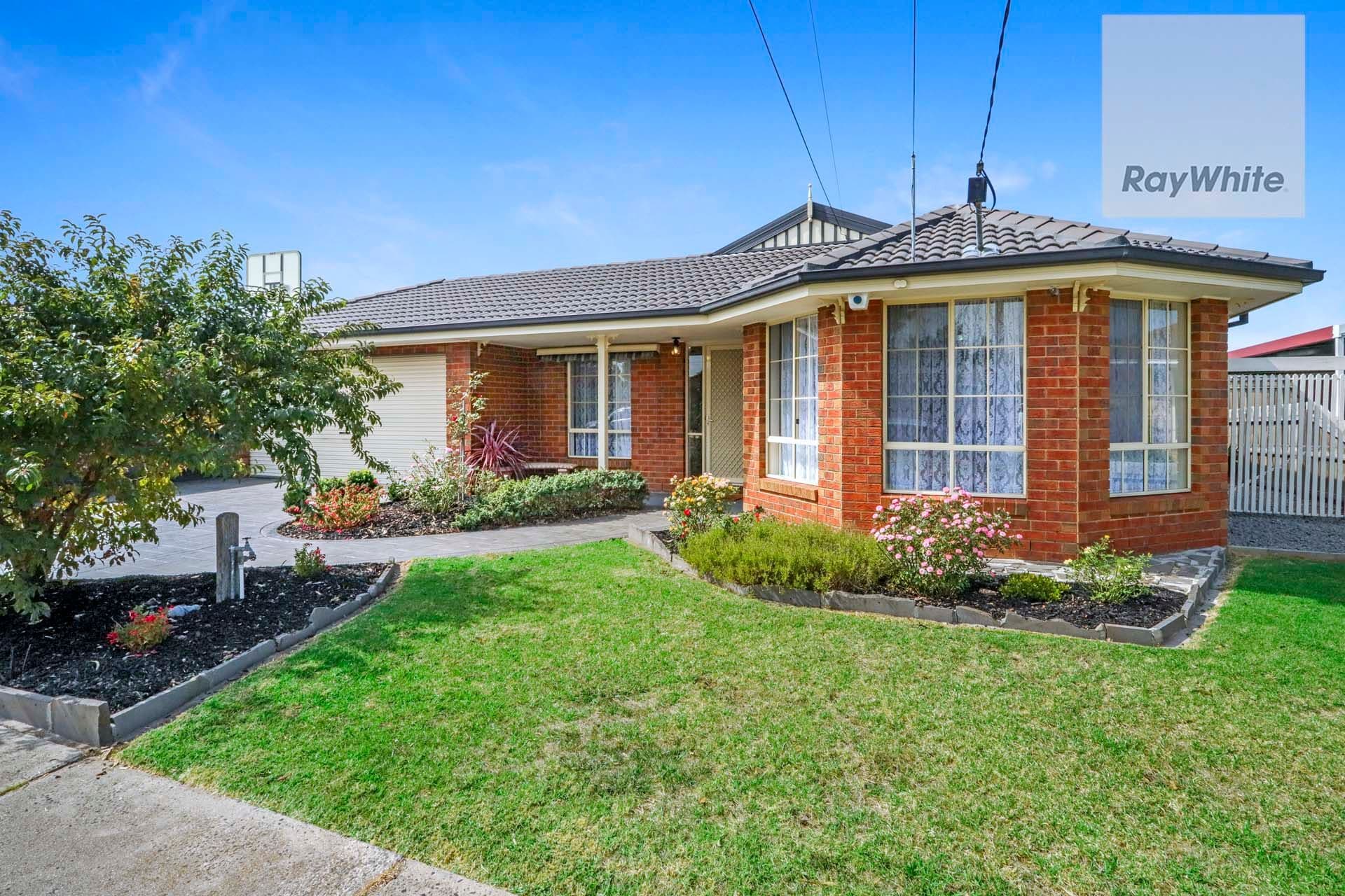 8 Sheldon Court, Gladstone Park VIC 3043, Gladstone Park - Image 1