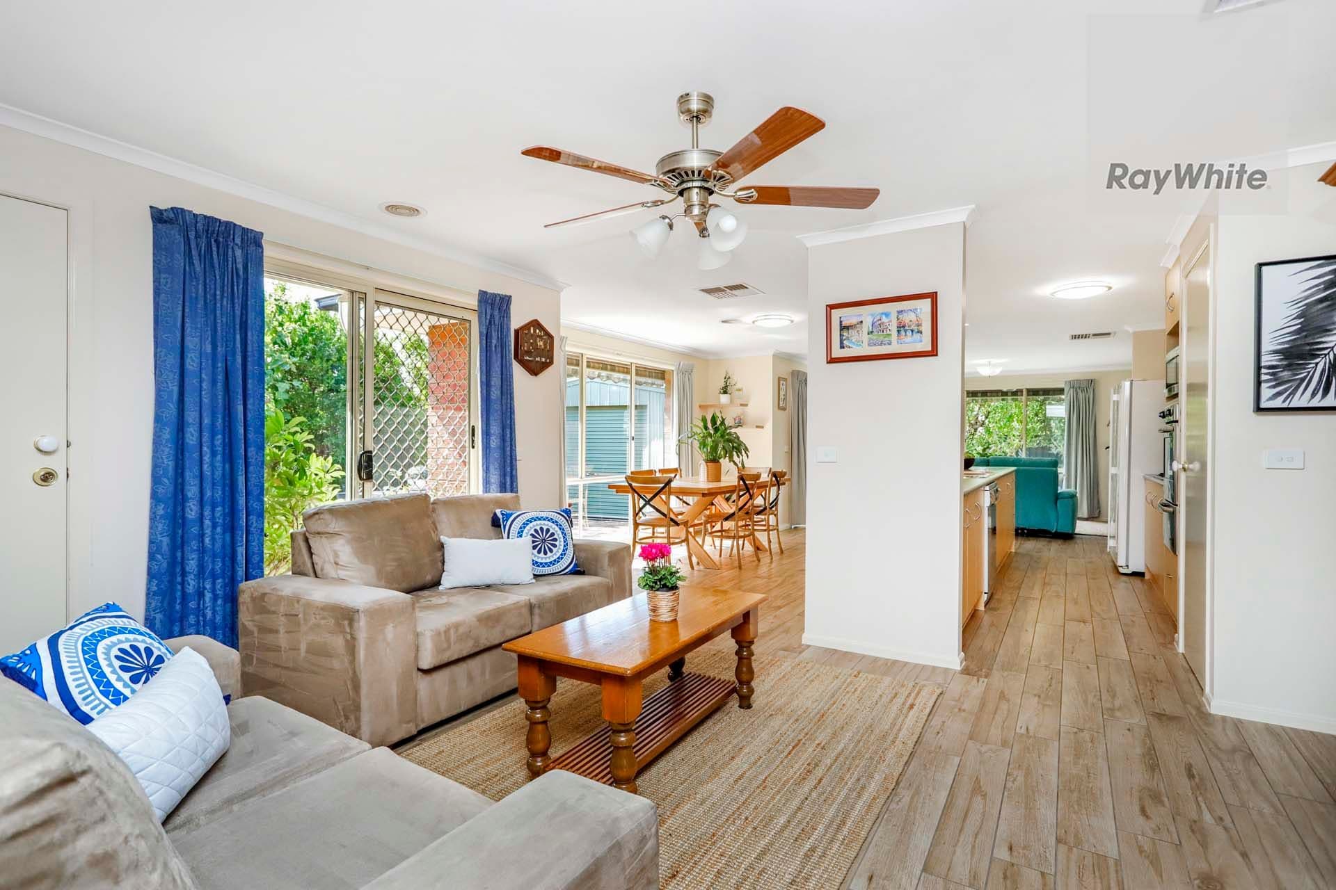 8 Sheldon Court, Gladstone Park VIC 3043, Gladstone Park - Thumbnail 3