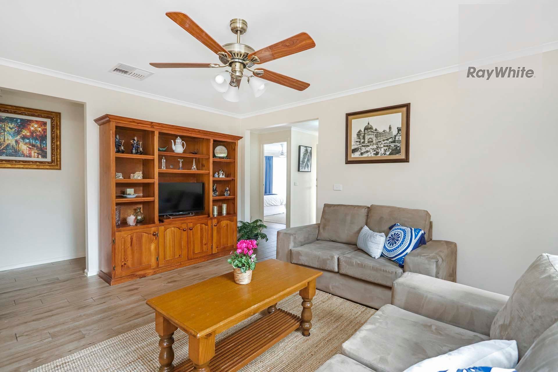 8 Sheldon Court, Gladstone Park VIC 3043, Gladstone Park - Thumbnail 4