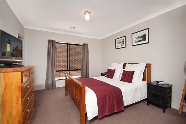 20 Thackery Drive, WARRNAMBOOL VIC 3280, Warrnambool - Thumbnail 4