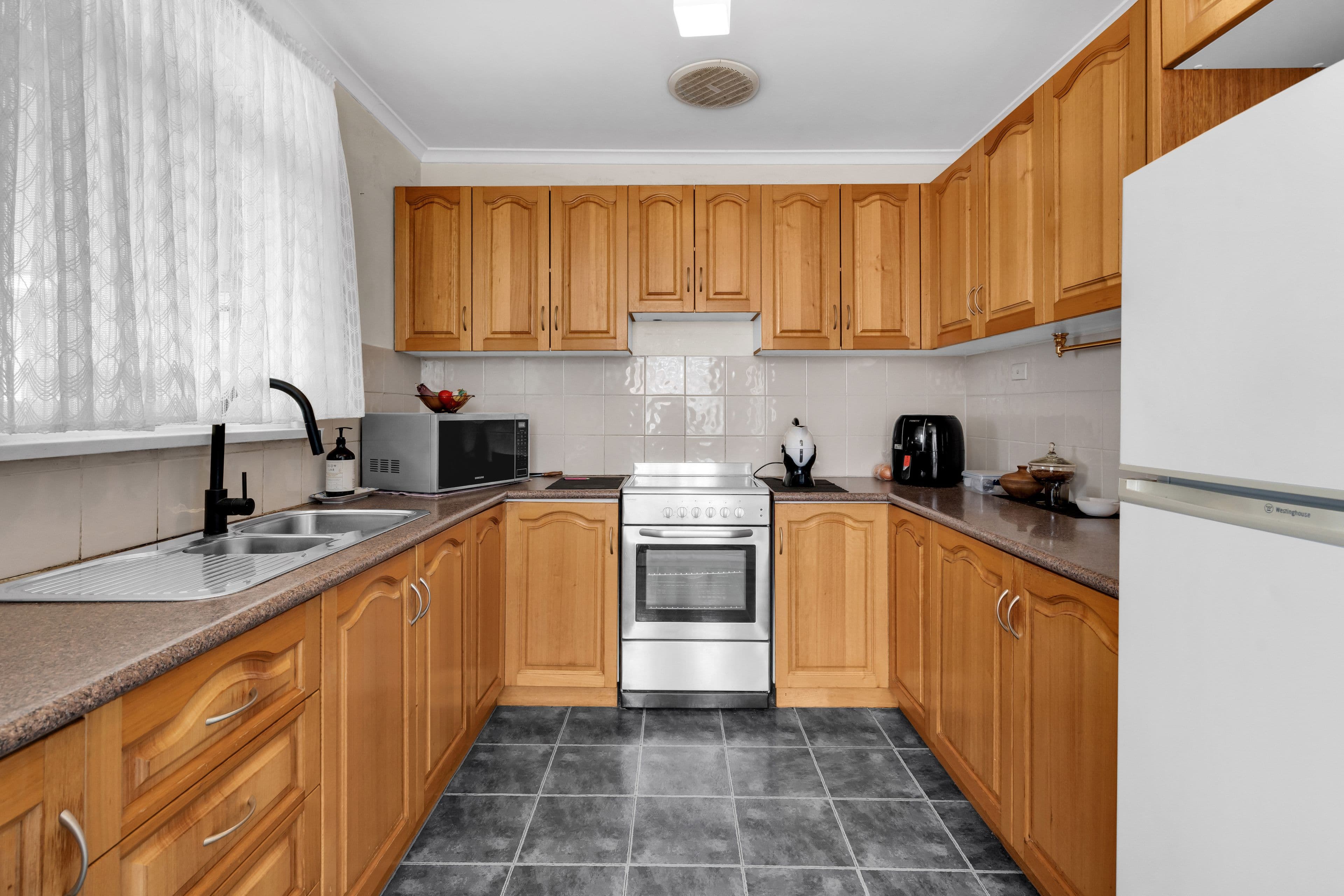 4@34-38 Berthon Street, Aireys Inlet, VIC, Aireys Inlet - Thumbnail 2