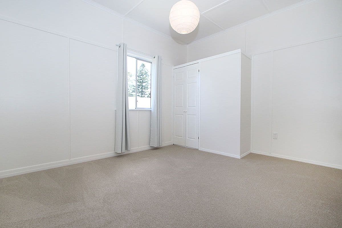 44 Vineyard Street, One Mile QLD 4305, One Mile - Thumbnail 7