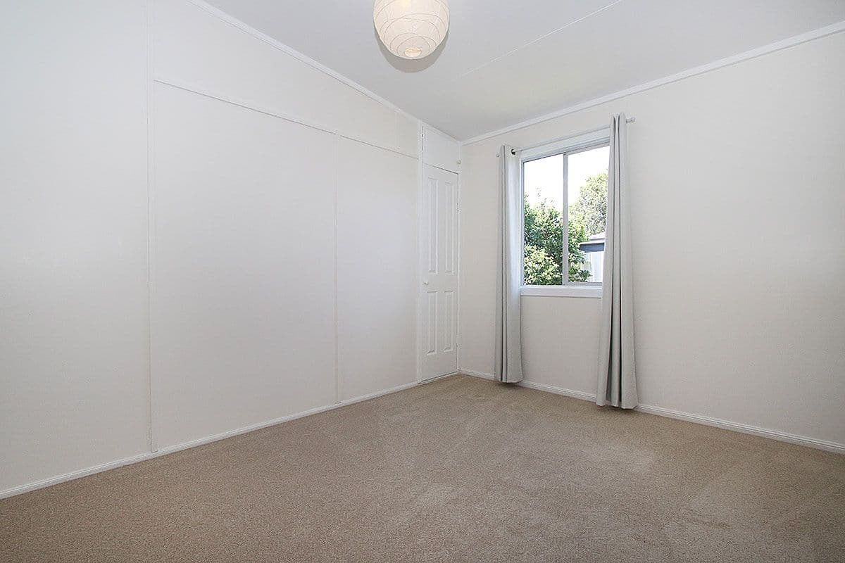 44 Vineyard Street, One Mile QLD 4305, One Mile - Thumbnail 8