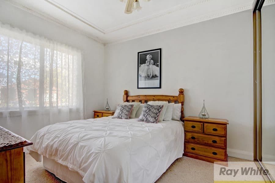 4 Gannons Avenue, HURSTVILLE NSW 2220, Hurstville - Thumbnail 5