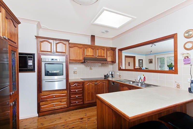 6 Quallee Place, ENGADINE NSW 2233, Engadine - Thumbnail 4