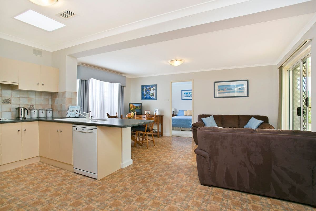 5 Hollister Avenue, CAMPBELLTOWN SA 5074, Campbelltown - Thumbnail 3