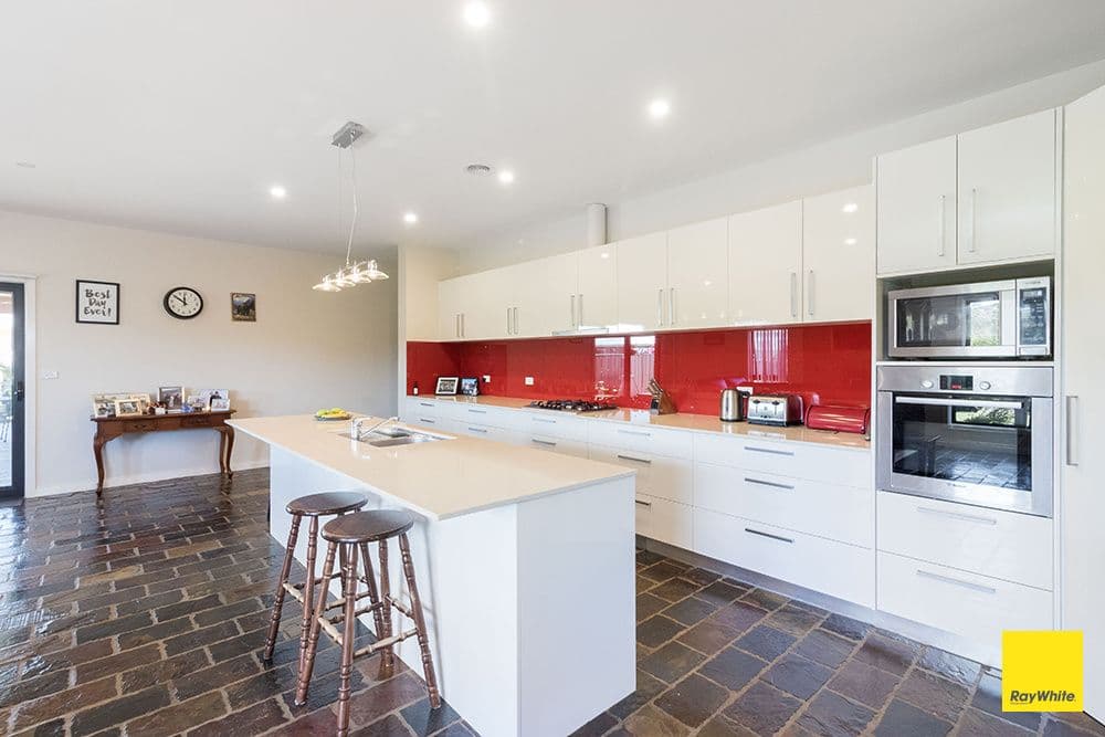80 Truckingyard Lane, Bungendore NSW 2621, Bungendore - Thumbnail 2