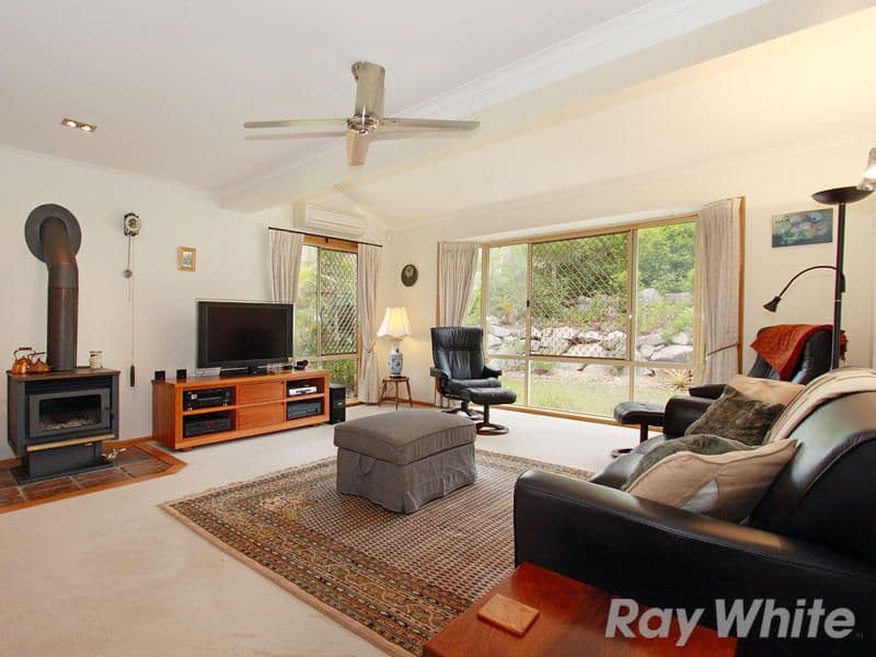 134 Saturn Crescent, BRIDGEMAN DOWNS QLD 4035, Bridgeman Downs - Thumbnail 4