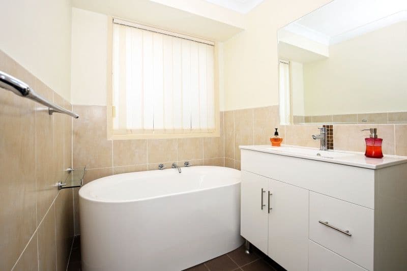 24 Rayleigh Drive, Worrigee NSW 2540, Worrigee - Thumbnail 2