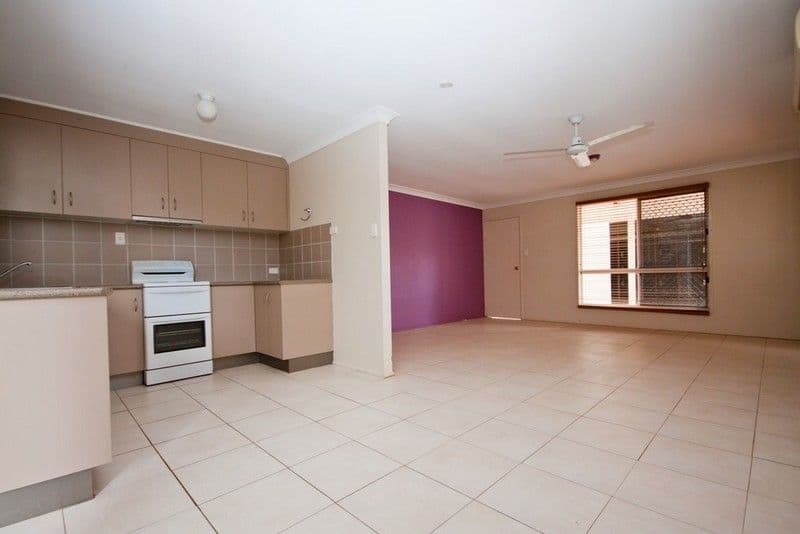 9 Cornish Street, Bundamba QLD 4304, Bundamba - Thumbnail 4