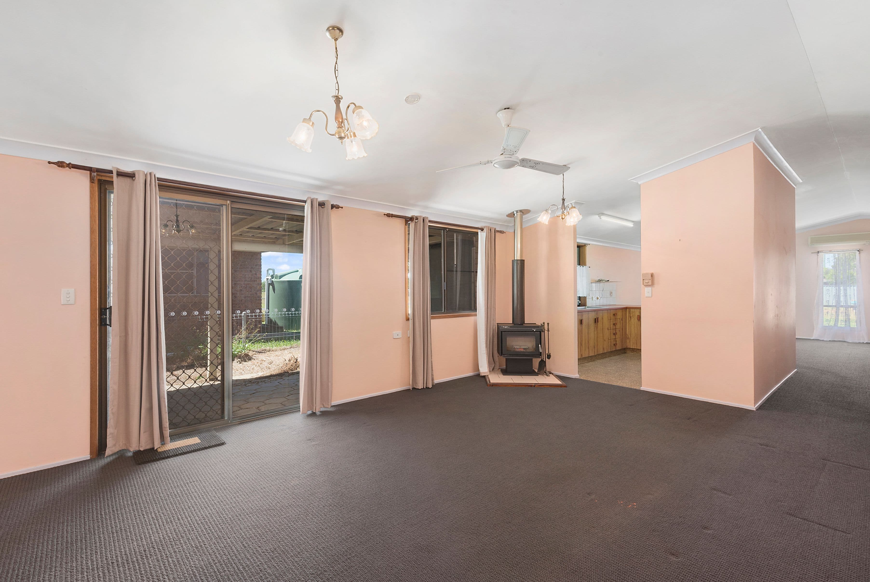 33 School Street, Helidon QLD 4344, Helidon - Thumbnail 2