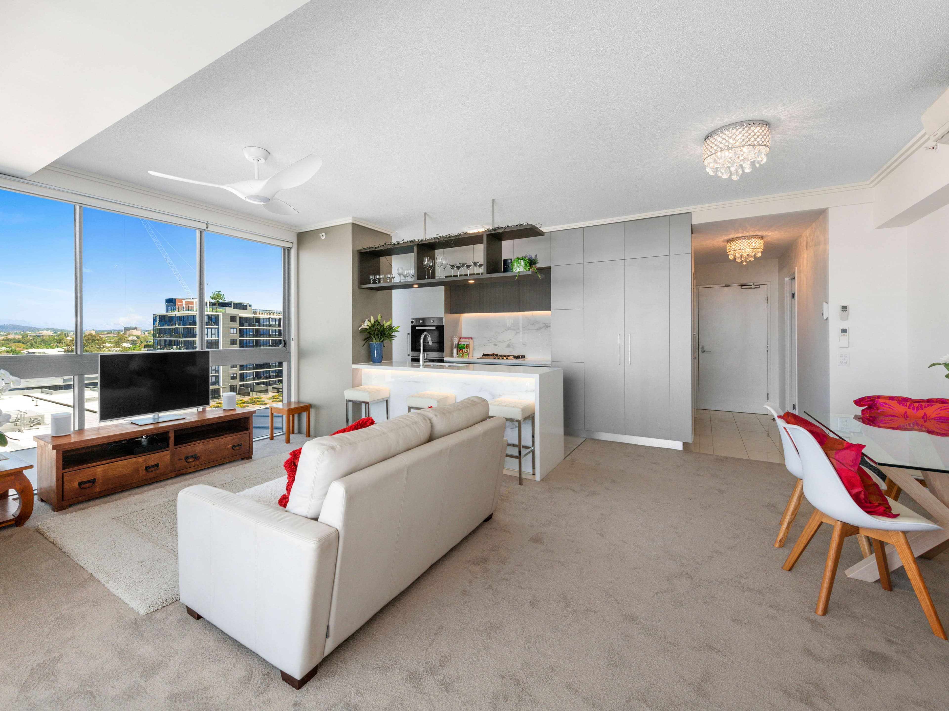8 Tormorvey Avenue, Hillside - Thumbnail 6
