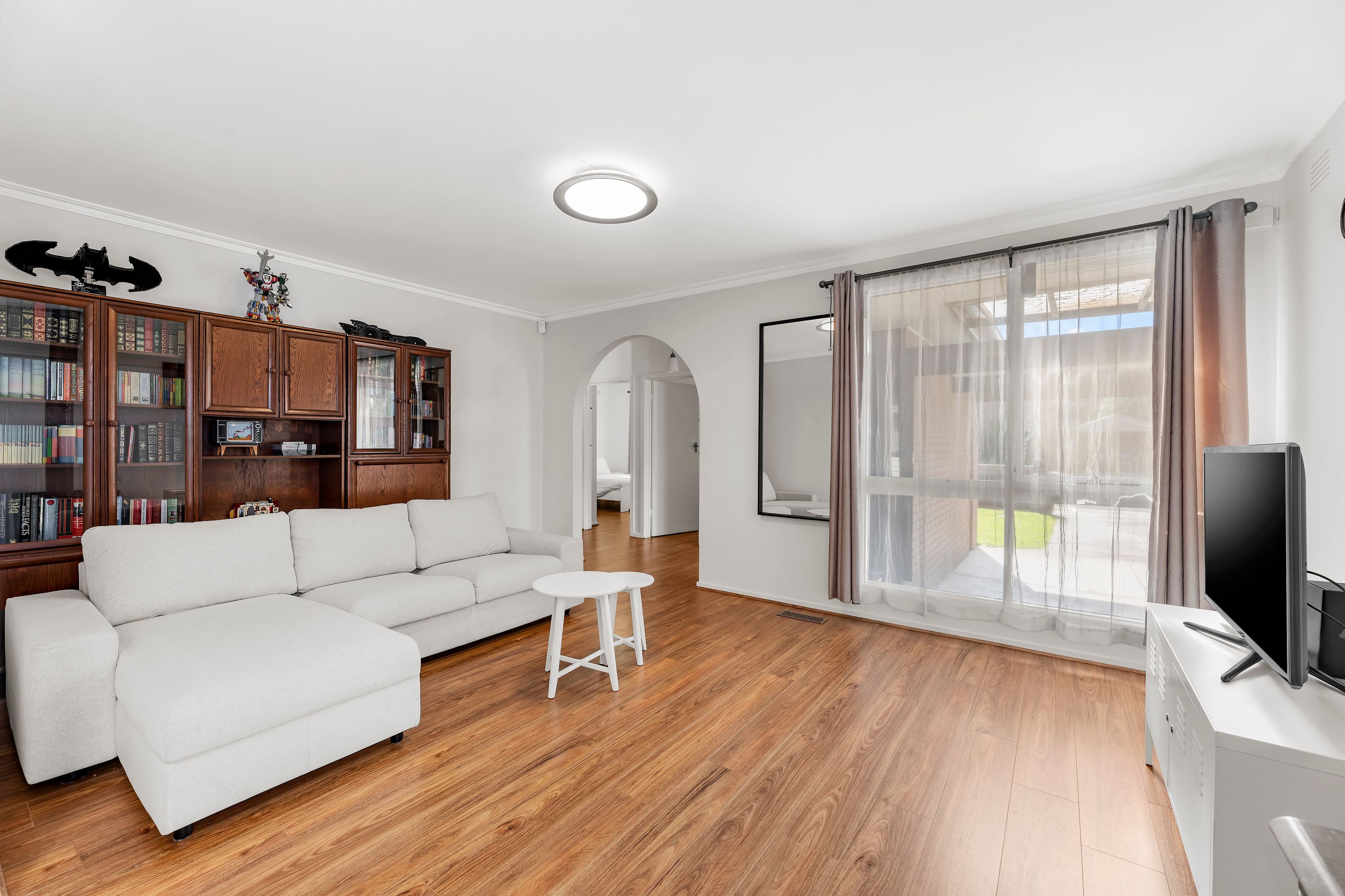 54 Sherbrooke Avenue, Oakleigh South VIC 3167, Oakleigh South - Thumbnail 2