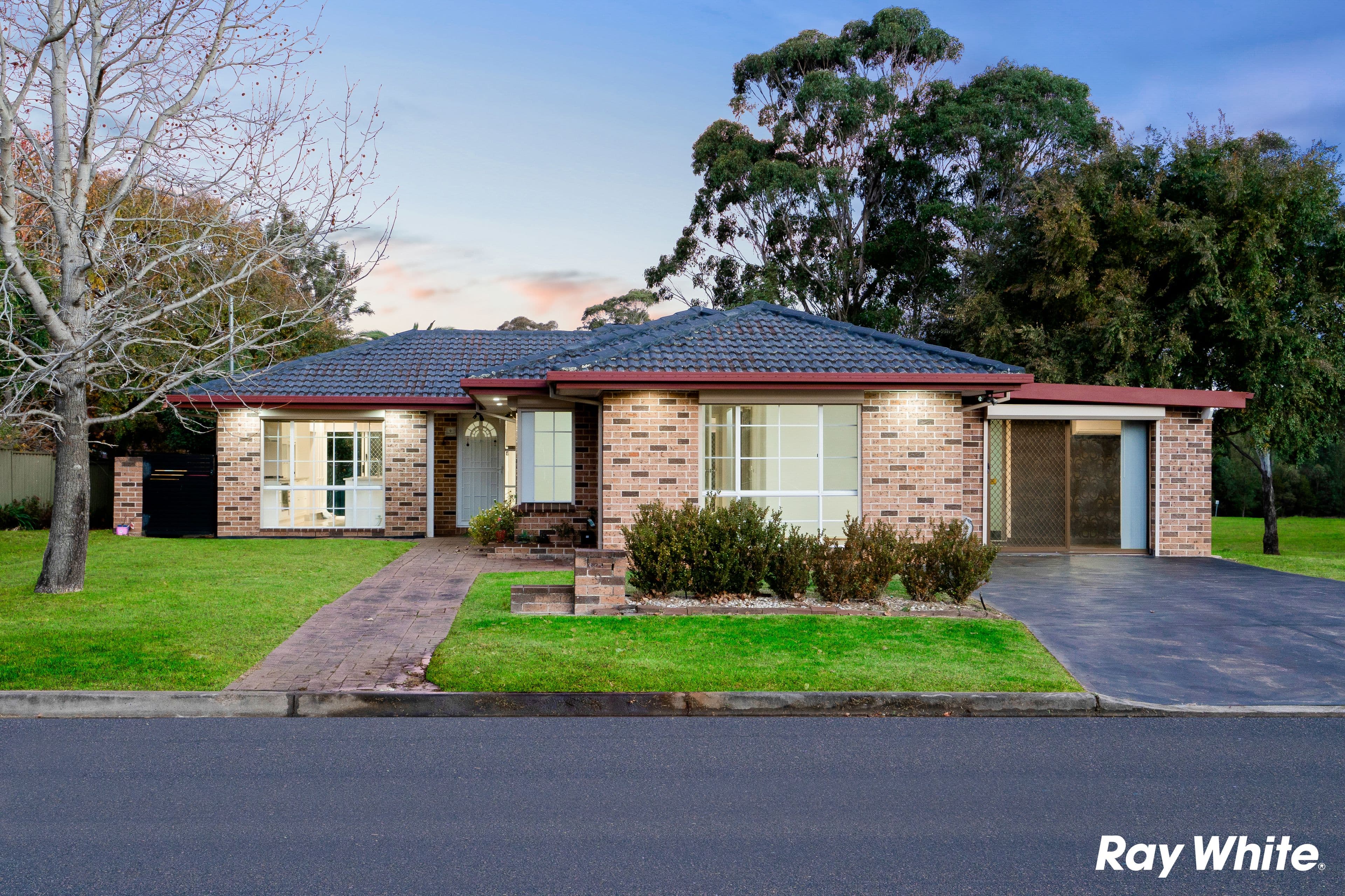 9 Manorhouse Boulevard, Quakers Hill NSW 2763, Quakers Hill - Image 1