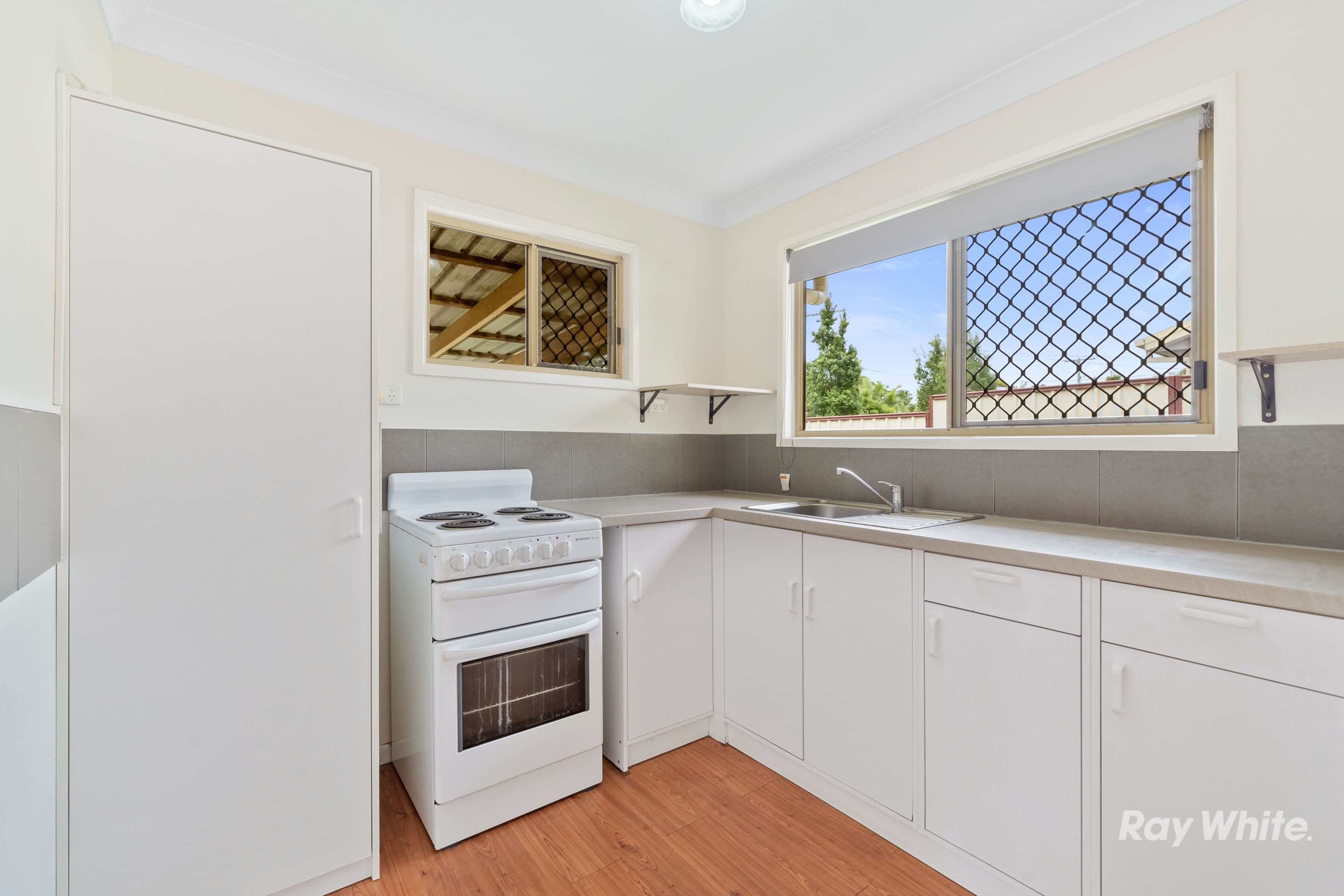 6 Banyan Street, Crestmead QLD 4132, Crestmead - Thumbnail 5
