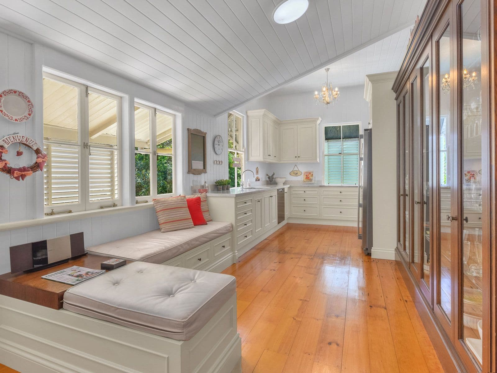 54 Verney Road West, Graceville QLD 4075, Graceville - Thumbnail 3