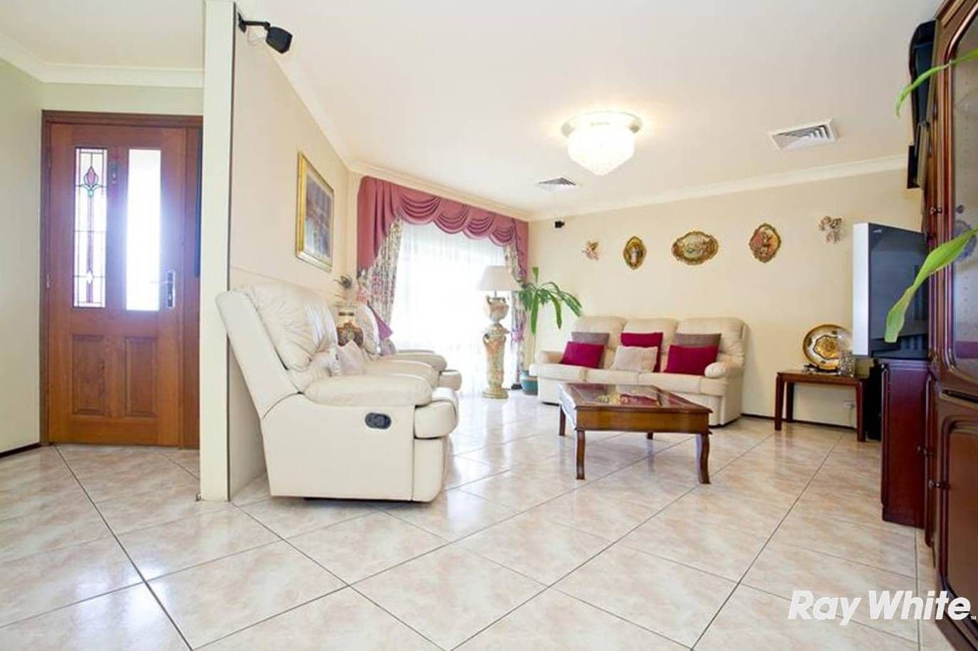 56 Flinders Crescent, HINCHINBROOK NSW 2168, Hinchinbrook - Thumbnail 8