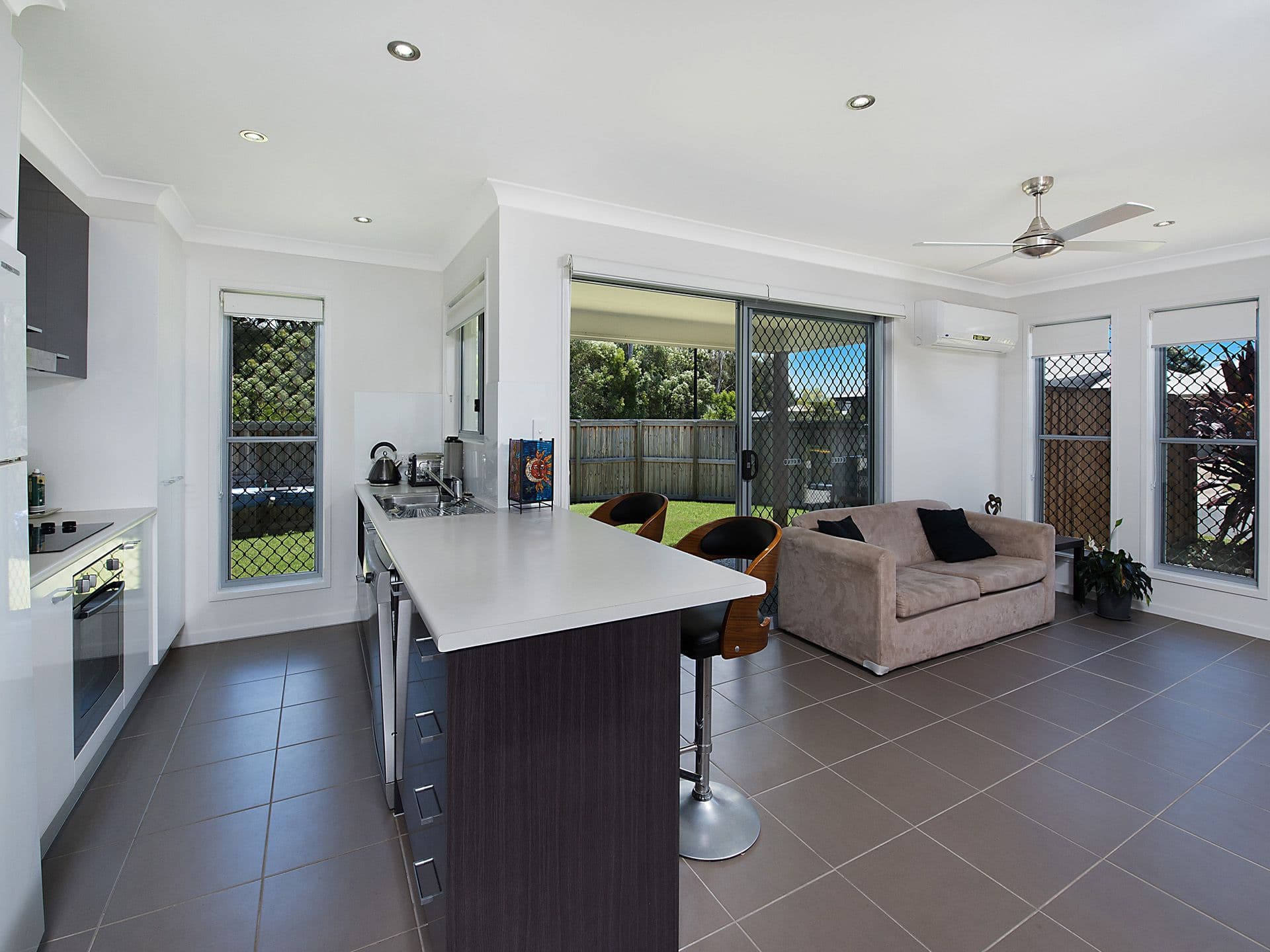 16 Hideaway Street, Birtinya QLD 4575, Birtinya - Thumbnail 5