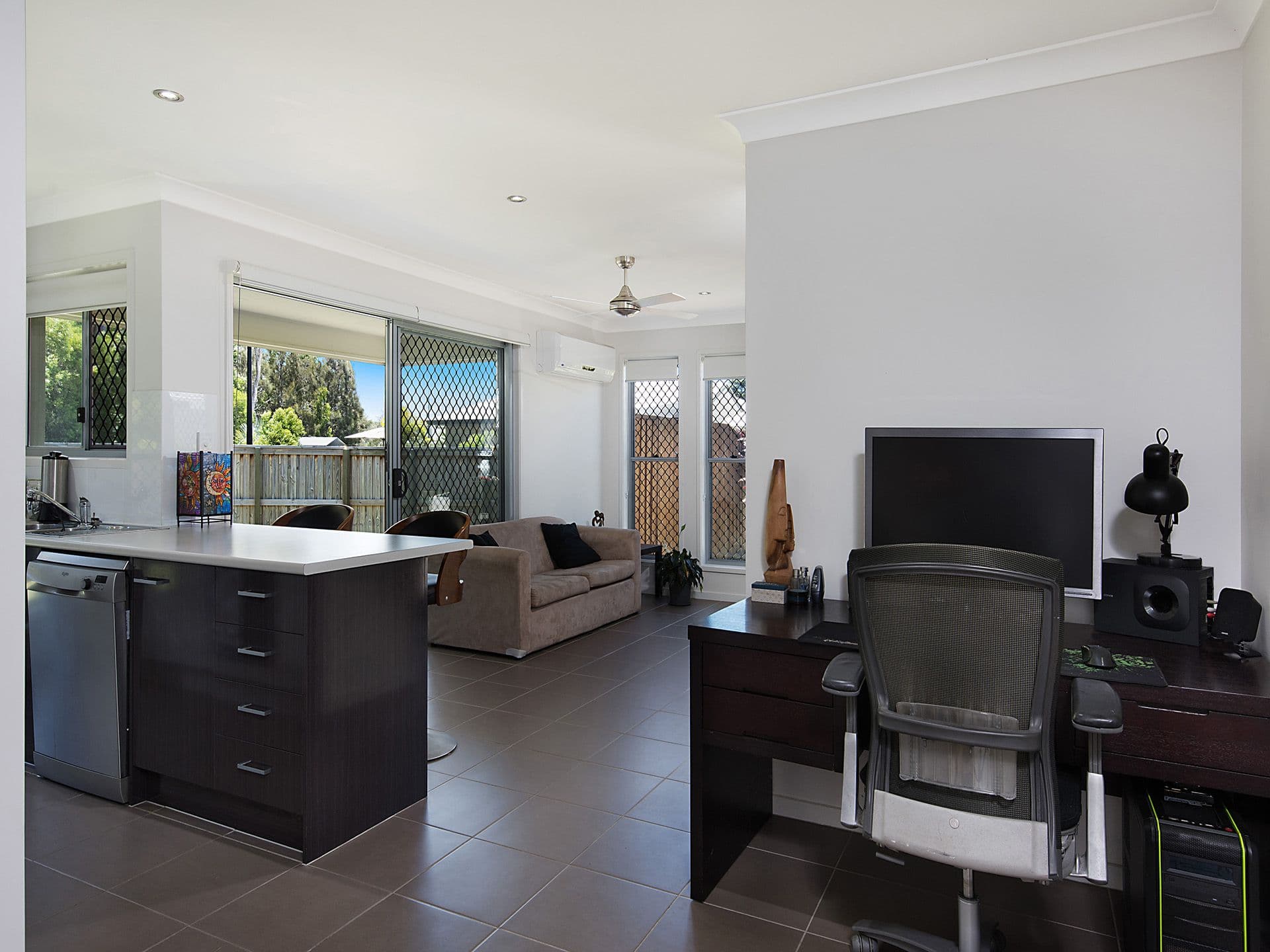 16 Hideaway Street, Birtinya QLD 4575, Birtinya - Thumbnail 6