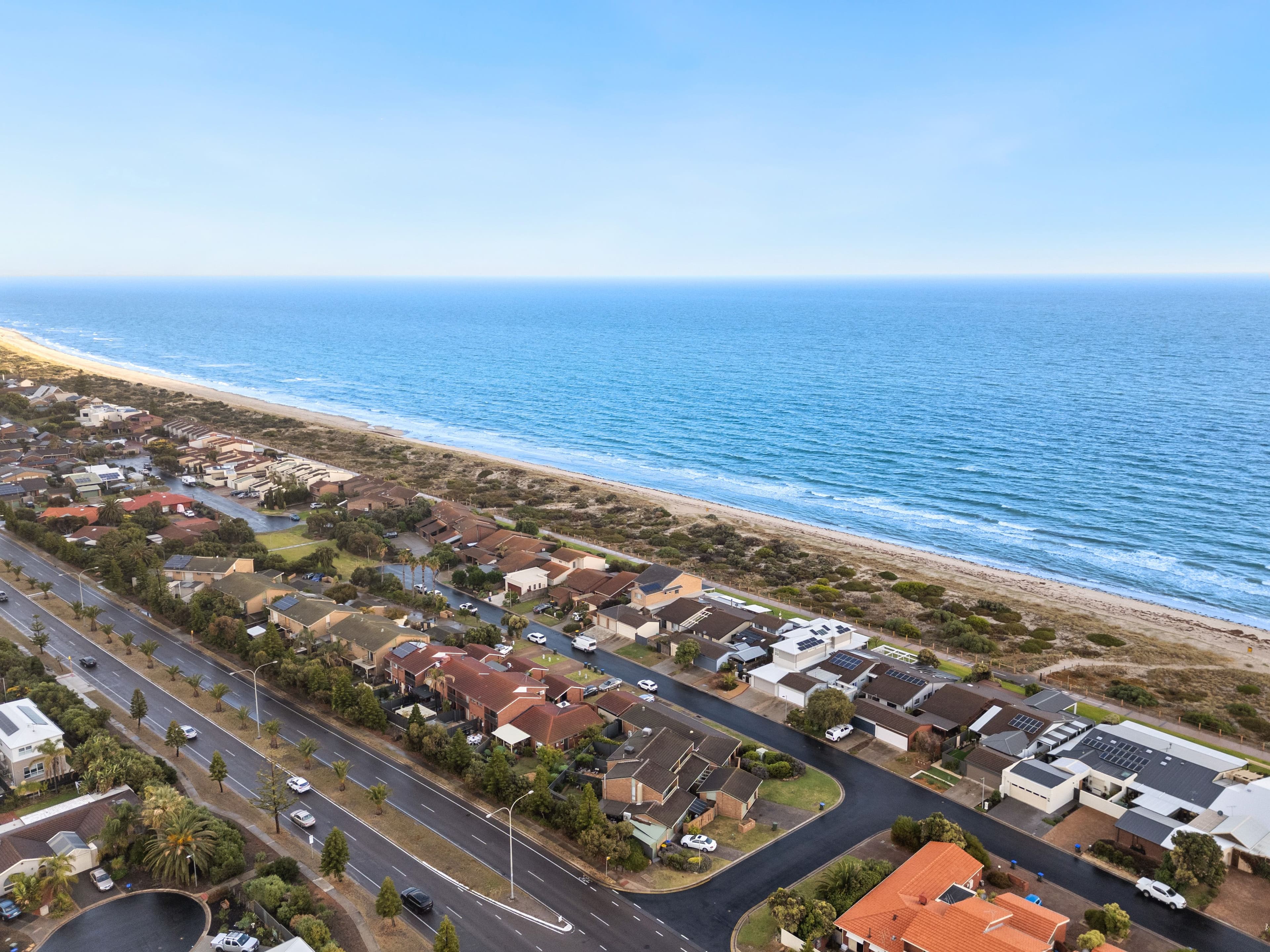 4 Sandpiper Place, West Lakes Shore SA 5020, West Lakes Shore - Image 1